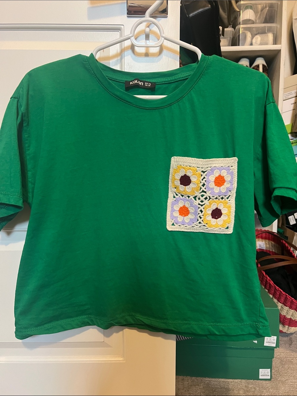 Green Cropped Tee with Crochet Flower Pocket